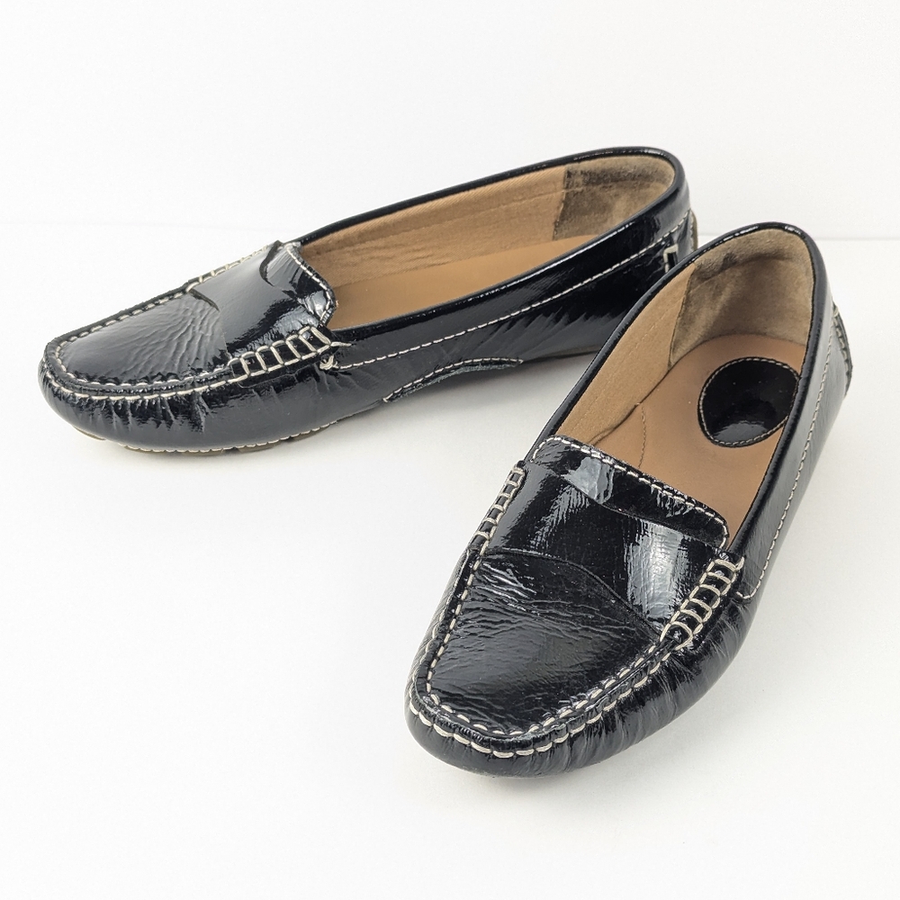 Clark's Artisan Patent Leather Black Loafer Size 7.5